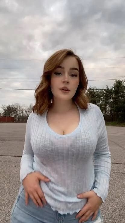 Clara00Ellis OnlyFans Huge Tits Jiggling Big Dick Fuck